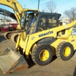 Chargeuse compacte Komatsu SK1020-5 Turbo – 2007